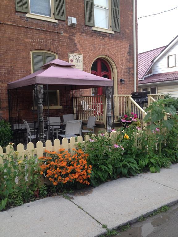 Loyalist Lofts Picton Exterior foto